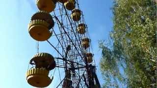 Chernobyl 2012 - Ferris Wheel in an amusment park in Pripyat town