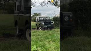 JUST A COUPLE RUTS TO TEST THE ARTICULATION #landrover #landroverdefender #offroad #offroadnation