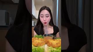 Bánh xèo 😝 Xin mời cả nhà #mukbang #banhxeo #food #bratzfam #amthuc #eating #bratz #eatingsounds