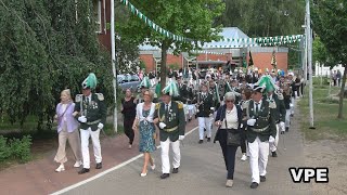 Abmarsch zum neuen Kaiser ausholen.