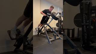 Exercise: Wide Grip T Bar Row