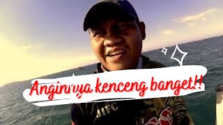 MANCING DI BAGAN SAAT ANGIN DAN GELOMBANG TINGGI DI PULAU SERIBU