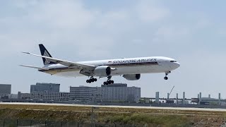 Singapore Airlines Boeing 777-300ER landing at Los Angeles International Airport runway 24R