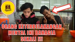 ORANG KETERBELAKANGAN MENTAL INI BAHAGIA SETELAH DI AJAK MAKAN DI MIE AYAM JAMUR HAJI MAHMUD MEDAN