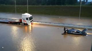 Vakarinis Vilniaus aplinkelis po liūties | Vilnius west highway after rainstorm