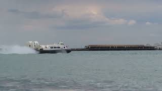 Hovertravel Hovercraft Solent Flyer Passing Ryde Pier - Isle Of Wight - April(?) 2021 #isleofwight