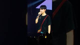 181017 BTS LY Tour Berlin | JHope speaking German fancam 직캠