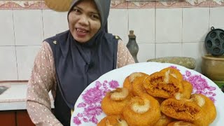 Cucur Badak lembut inti sedap