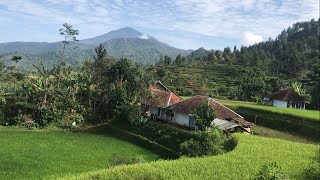 Apakah Ini Di Surga ?? Keindahan Pedesaan Jawa Barat, Rumah dg Pemandangan Yang Indah