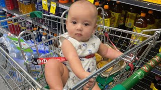 TJ in a trolley | Half Australian Half Filipino