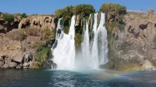 Flache Ebene - zu Lande, zu Wasser, in der Luft