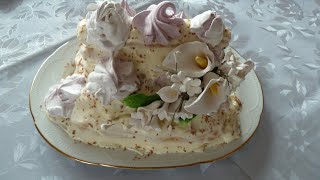 Turm-Torte mit Kirschen      -    Kirschtorte mal anders