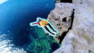 Cliff Jumping At Pulpit Rock - Portland Bill