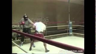 footwork 1 mike tyson left step