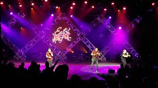 98 Degrees - Disney's Epcot 2019