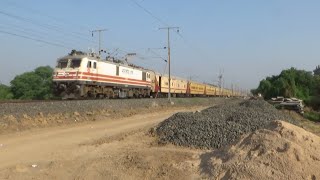 BRC WAP5 Sprinting with Gujarat Superfast at MPS