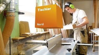 Erik zeigt einige Werkzeuge aus dem Tischlerhandwerk | #YourFutureInWood