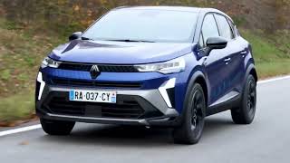 Renault Captur Hybrid 2024 On the road