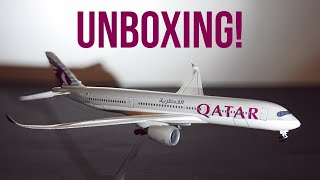 Qatar Airways A350-900 1:200 Plane Model UNBOXING