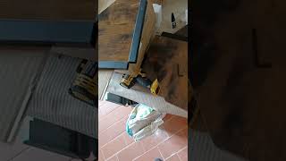 Corner cabinet assembly #shorts  #diy #woodworking #tipsandtricks #handy #wood #tools #carpenter