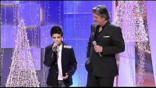 Abraham Mateo (12) y Francisco - Latino