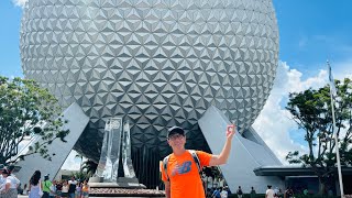 Last day in Disney World (Epcot) ….See you 2 years later 👋👋🏻👋🏼👋🏿🎃