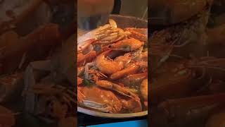 Seafood mukbang