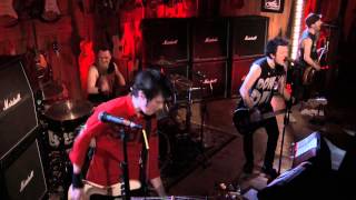 Sum 41 - Underclass Hero (Guitar Center Live)