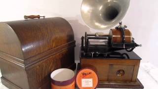 1899 Edison Concert phonograph