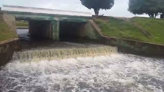 Imagem linda da Piscina do açude de cabeceiras do Piauí