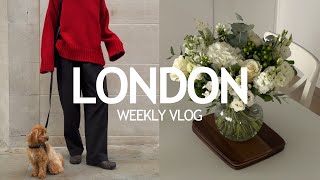 LONDON WEEKLY VLOG | Engagement Flowers, & Other Stories and Book Chat