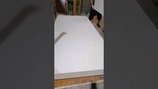 Bleached poplar plywood for furniture making.