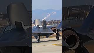 F-35B vertical landing