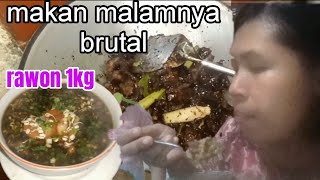 makan malamnya brutal || masak rawon daging 1kg.