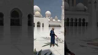 Abu Dhabi, Shiekh Zayed Mosque