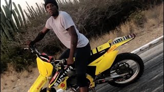 RMZ-450 Burnout And Wheelie | Aruba Bike Life (@BikelifeTrevvv)