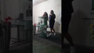 pastora nadir e andressa cantando