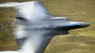 MACH LOOP: 🇺🇸 4 SHIP USAF F-35, AT LFA7 (EPIC PASSES!)