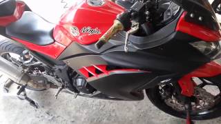 Kawasaki Ninja 250 Merah Ban depan Ukuran 120/70-17 dan Ban Belakang Ukuran 160/60-17