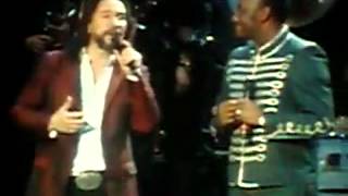 Anthony Santos and Marco Antonio Solis   De Grande a Grande