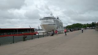 Cruise ship leaves Bordeaux and lifted bridge