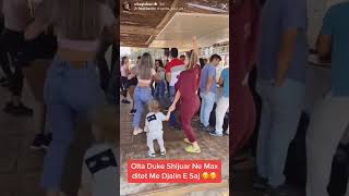 Olta Gixhari duke kercyer me djalin e saj #shqiperiajone #oltagixhari #shqiperia #shqipe #viral