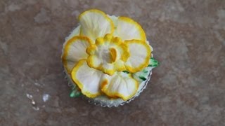 Buttercream Cup Cakes / Cake Decorating