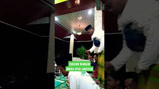 ZIARAH MAKAM MBAH KYAI ARSYAD DAYAKAN