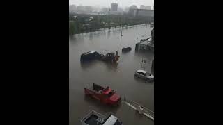 Ankara'da Yağış Sele Döndü (Suda Mahsur Kaldılar)