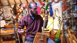 Өрөөлтэй морины явдал (ширэн цартай хуур) - Morin Khuur by Rowan Hartsuiker