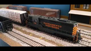 Sacramento Northern Gp7 from Athearn genesis