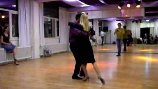 Colgadas Tango Class Mariano & Cosima