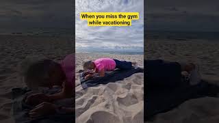 had to squeeze in a plank at the ⛱️  while being on vacation in Sylt #over80