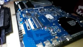 Servicing ASUS PRO P2520L